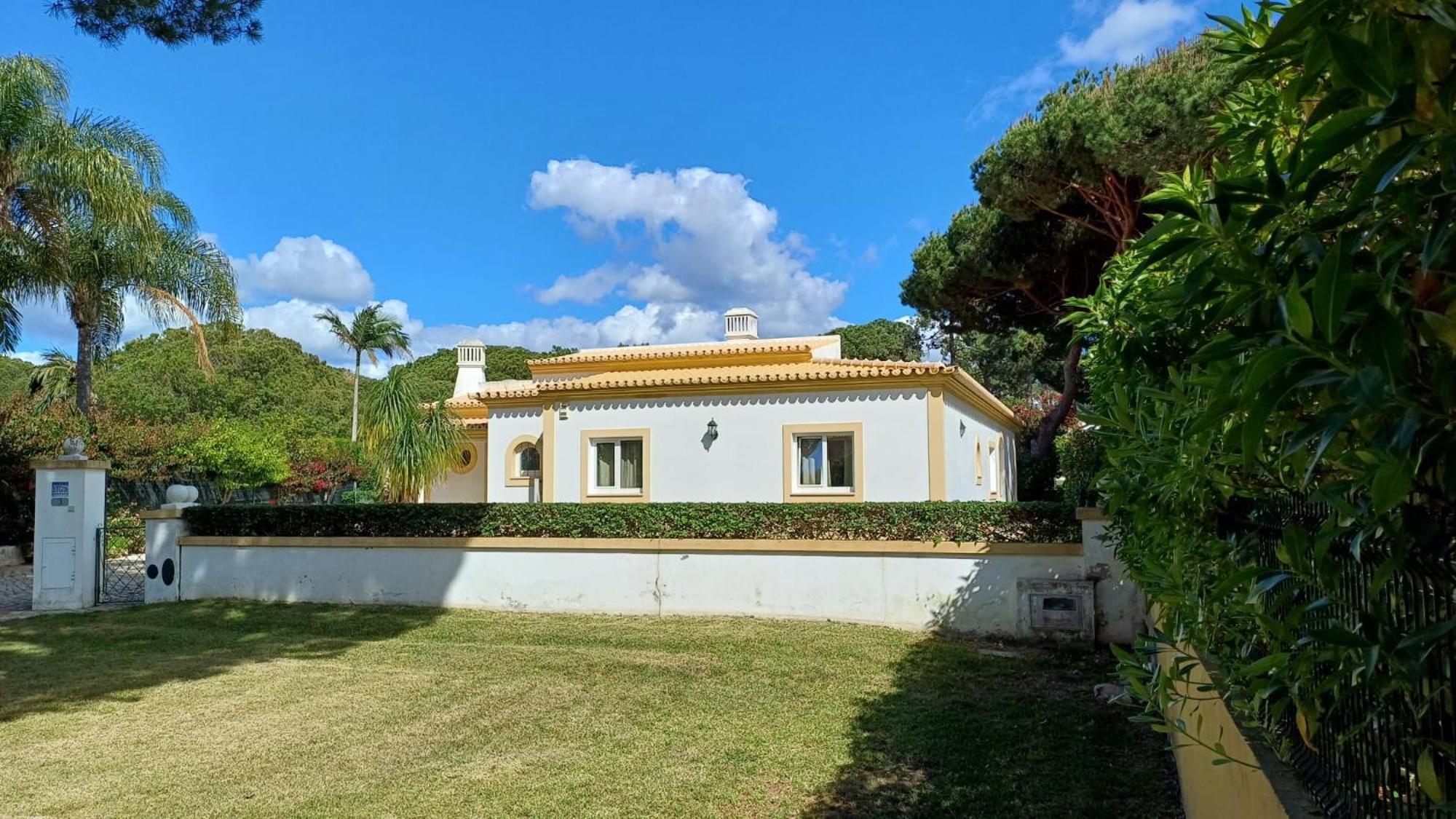The Pinewood Villa Виламура Екстериор снимка